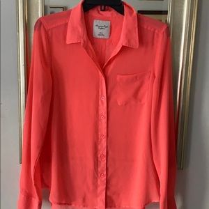 American eagle long sleeve button down shirt